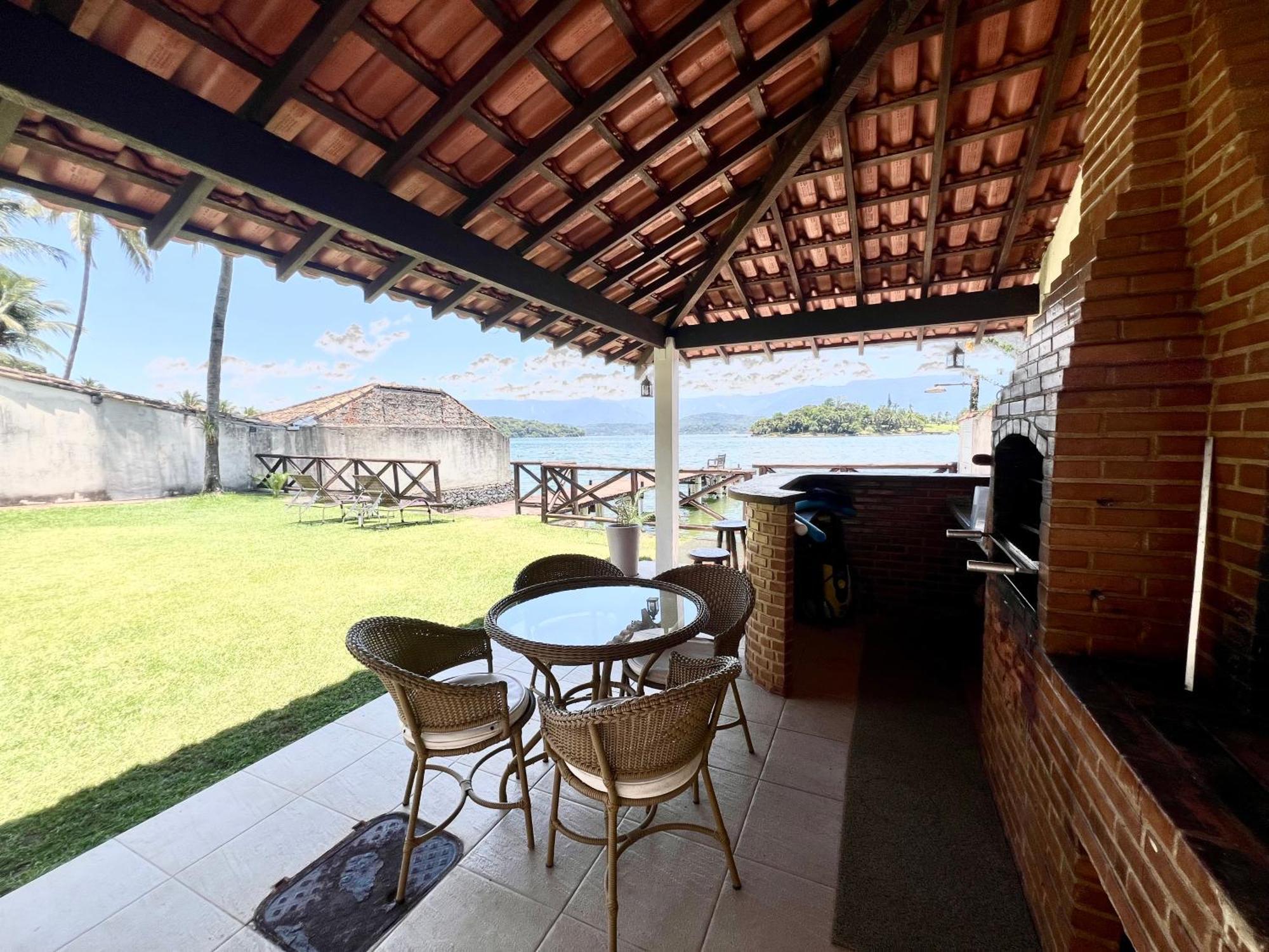 Holiday home Eco Sape House *